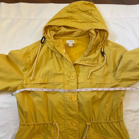 J. Crew size large yellow light windbreaker jacket - Picture 7 of 12